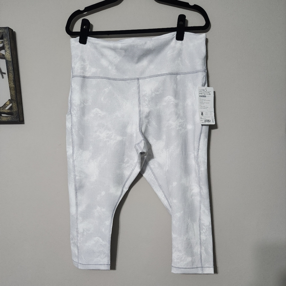 NWT Athleta stash pocket printed Capri sz 2X